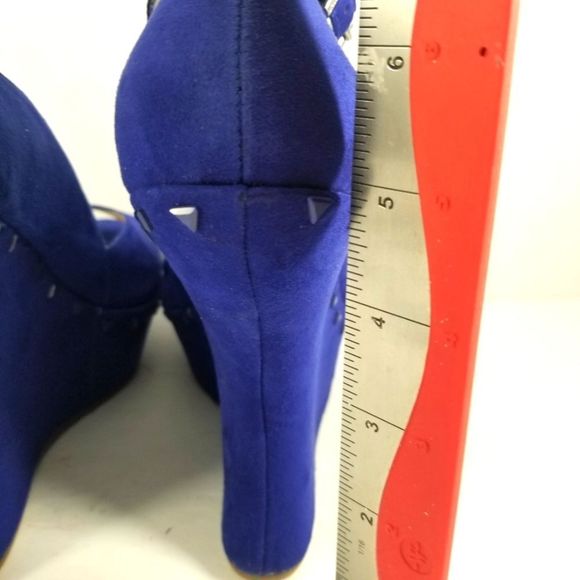 Gianni Bini Royal Blue Platforms Size 9M. S708 - Picture 5 of 8